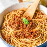 Spaghetti-Bolognese-Classic-Meat-Sauce-Pasta-Dinner-Recipe