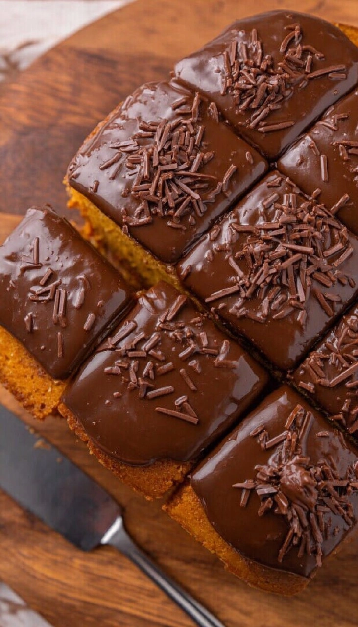 Brazilian Carrot Cake with Chocolate Glaze